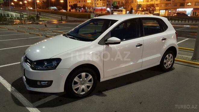 Volkswagen Polo 2013, 48,000 km - 1.4 l - Bakı