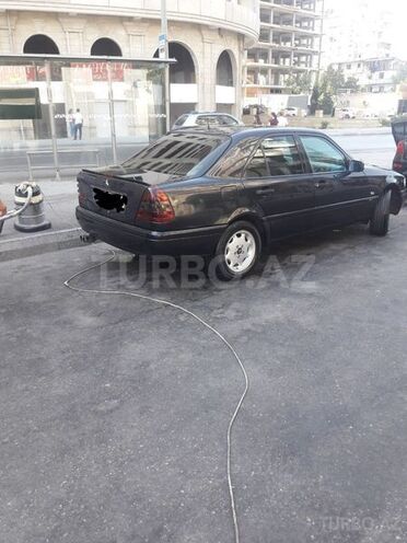 Mercedes C 220 1996, 300,000 km - 2.2 l - Bakı