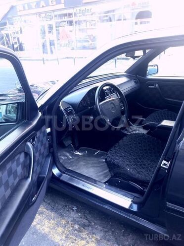 Mercedes C 220 1996, 300,000 km - 2.2 l - Bakı