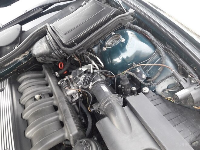 BMW 523 1996, 230,000 km - 2.5 l - Bakı