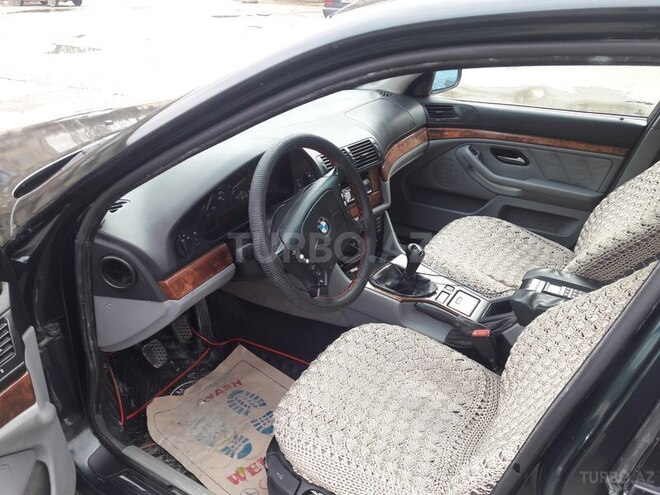 BMW 523 1996, 230,000 km - 2.5 l - Bakı