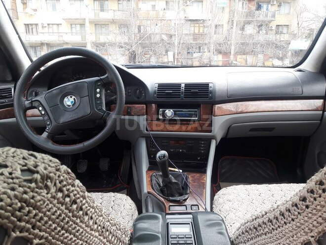 BMW 523 1996, 230,000 km - 2.5 l - Bakı