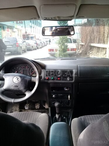 Volkswagen Golf 1998, 300,000 km - 1.6 л - Bakı