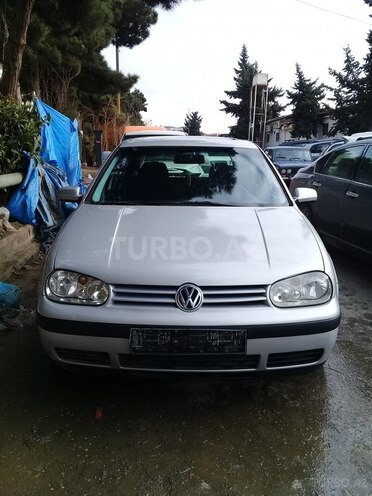 Volkswagen Golf 1998, 300,000 km - 1.6 л - Bakı