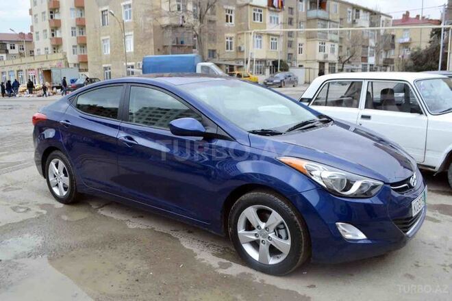 Hyundai Elantra 2012, 60,000 km - 1.8 l - Bakı