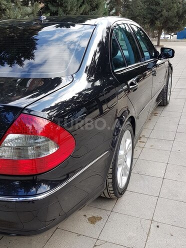 Mercedes E 300 2006, 258,000 km - 3.0 l - Bakı