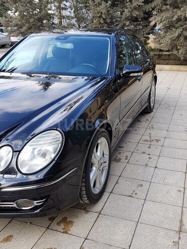 Mercedes E 300 2006, 258,000 km - 3.0 l - Bakı