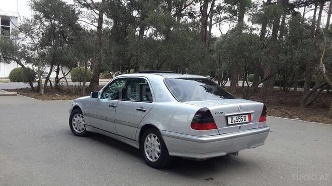 Mercedes C 240 1999, 187,400 km - 2.4 l - Sumqayıt