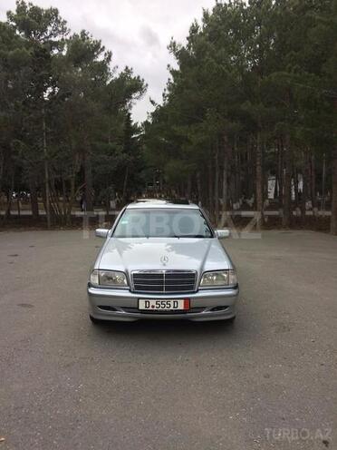 Mercedes C 240 1999, 187,400 km - 2.4 l - Sumqayıt