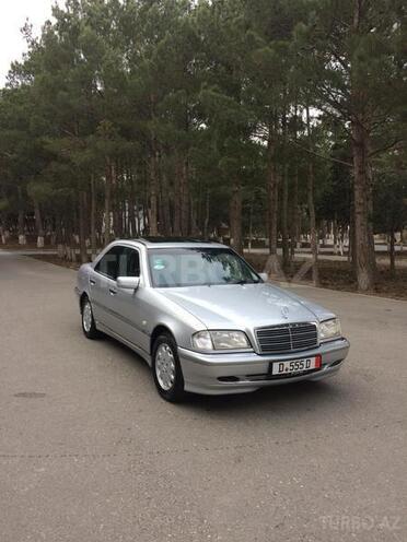 Mercedes C 240 1999, 187,400 km - 2.4 l - Sumqayıt