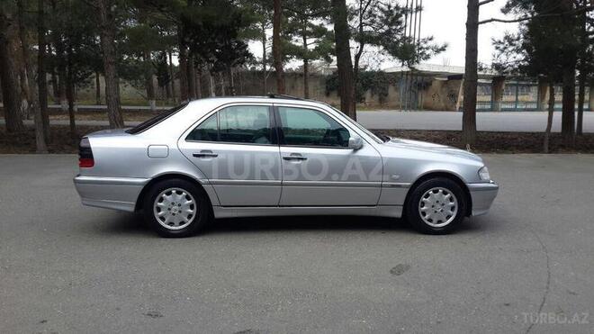 Mercedes C 240 1999, 187,400 km - 2.4 l - Sumqayıt