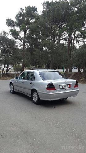Mercedes C 240 1999, 187,400 km - 2.4 l - Sumqayıt