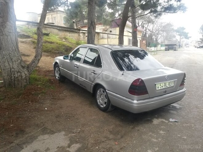 Mercedes C 220 1994, 285,000 km - 2.2 l - Xırdalan