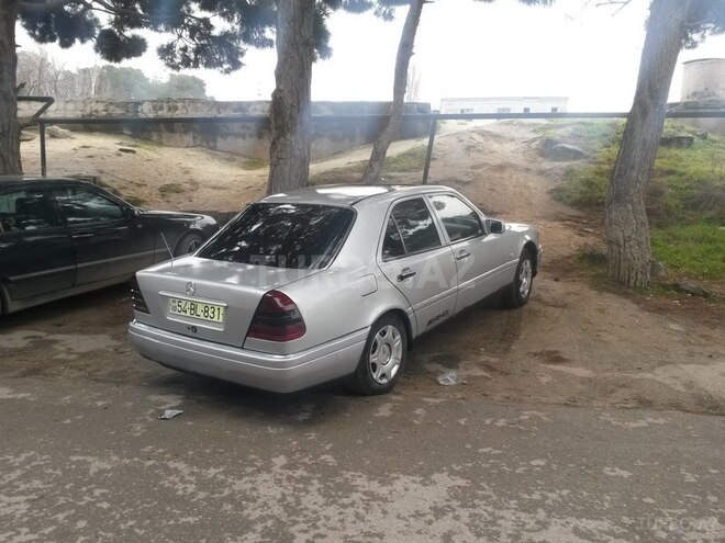 Mercedes C 220 1994, 285,000 km - 2.2 l - Xırdalan