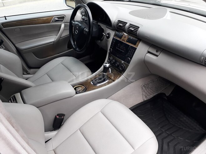 Mercedes C 230 2006, 153,000 km - 2.5 l - Sumqayıt