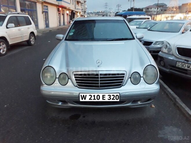 Mercedes E 320 2002, 242,000 km - 3.2 л - Bakı