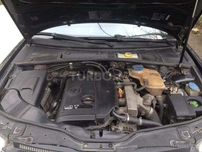 Volkswagen Passat 2003, 257,500 km - 1.8 l - Bakı