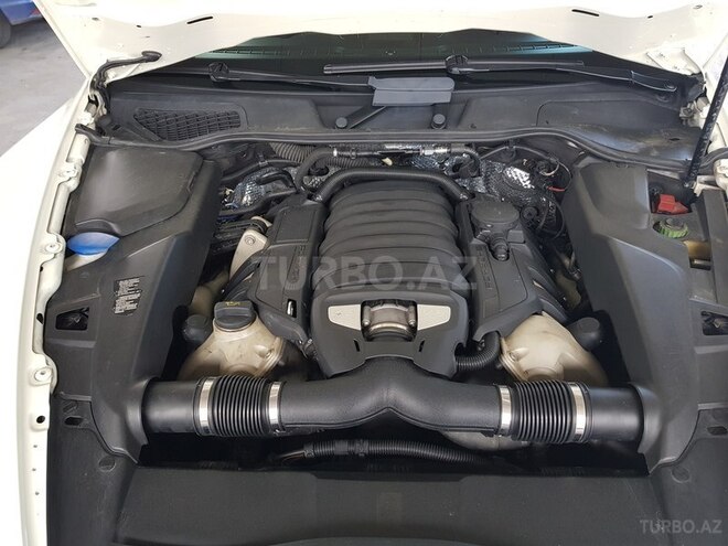 Porsche Cayenne Turbo 2010, 125,000 km - 4.8 l - Bakı