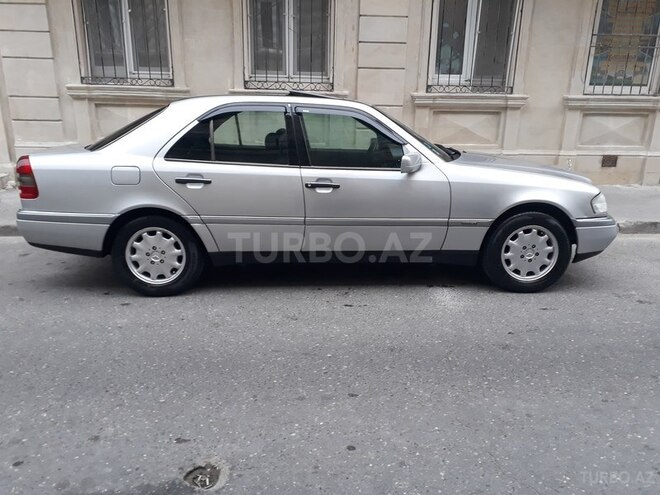 Mercedes C 200 1995, 417,500 km - 2.0 л - Bakı