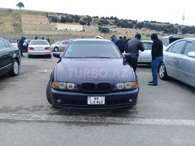 BMW 525 2001, 260,000 km - 2.5 l - Bakı