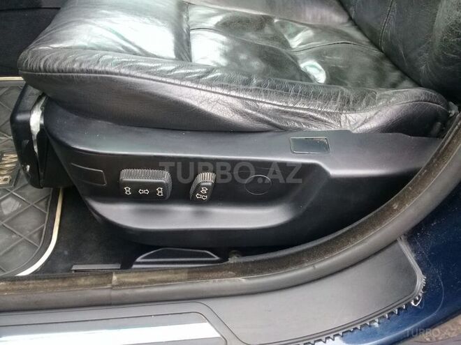 BMW 525 2001, 260,000 km - 2.5 l - Bakı