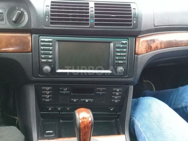 BMW 525 2001, 260,000 km - 2.5 l - Bakı
