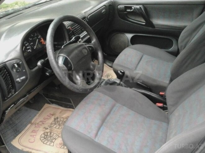 Volkswagen Polo 1997, 250,000 km - 1.4 л - Bakı