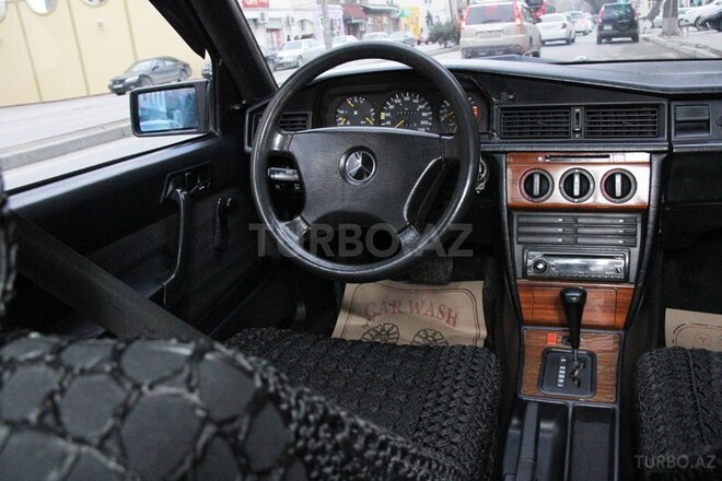 Mercedes 190 1991, 360,121 km - 2.0 л - Bakı