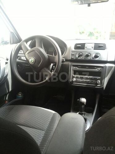 Skoda Fabia 2011, 100,000 km - 1.6 l - Bakı
