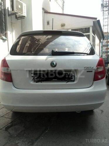 Skoda Fabia 2011, 100,000 km - 1.6 l - Bakı