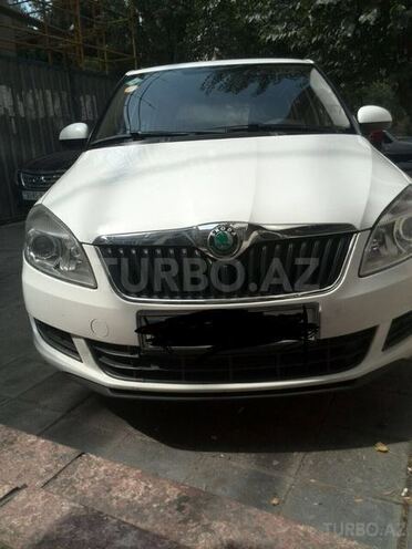 Skoda Fabia 2011, 100,000 km - 1.6 l - Bakı
