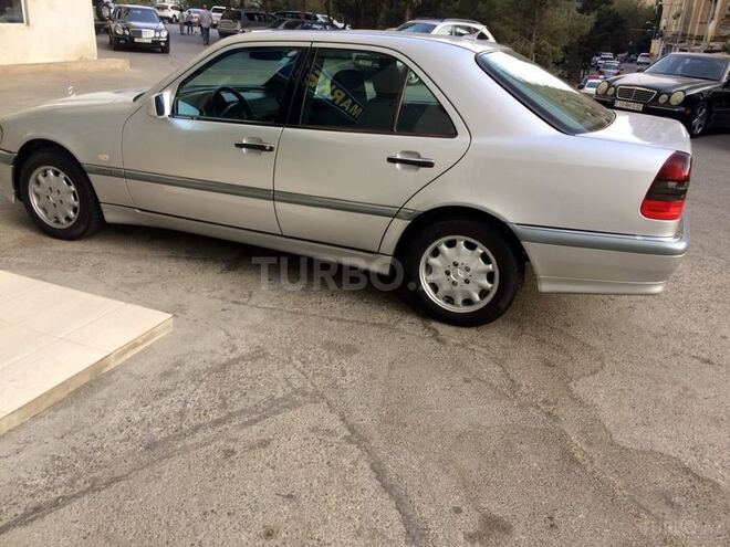 Mercedes C 180 1999, 292,000 km - 1.8 л - Bakı