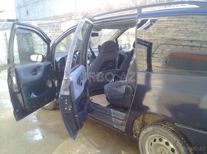 Volkswagen Sharan 1997, 142,000 km - 1.9 l - Bakı