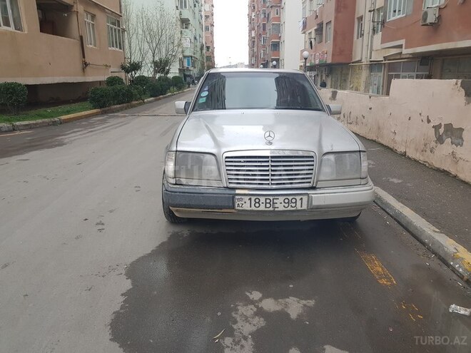 Mercedes E 300 1995, 522,000 km - 3.0 l - Bakı
