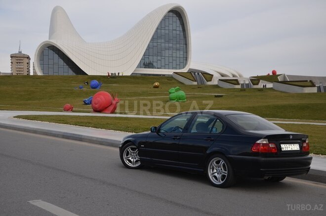 BMW 320 2000, 115,000 km - 2.2 l - Bakı