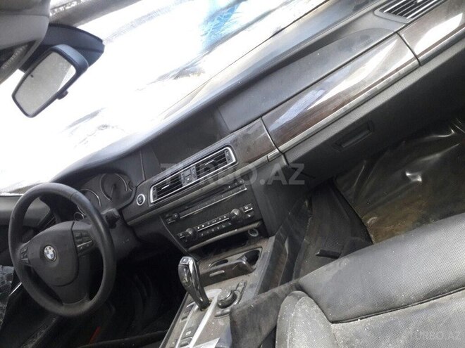 BMW 730 2011, 95,000 km - 3.0 l - Bakı