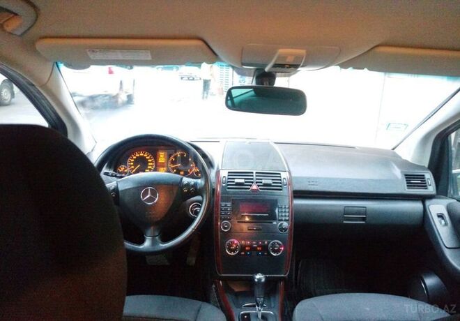 Mercedes A 200 2005, 180,000 km - 2.0 l - Bakı