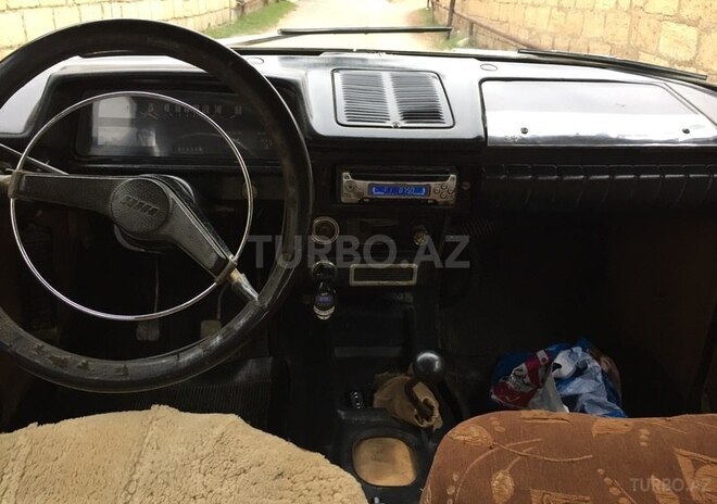 Moskvich 412 1989, 100,000 km - 1.5 l - Salyan