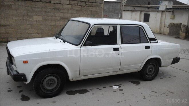 LADA (VAZ) 2107 2010, 200,000 km - 1.6 l - Bakı