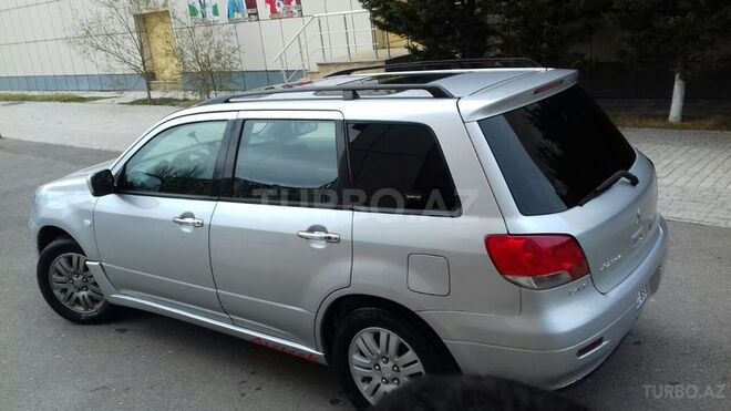 Mitsubishi Airtrek 2003, 205,600 km - 2.4 l - Sumqayıt