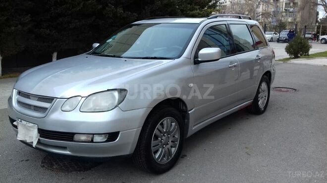 Mitsubishi Airtrek 2003, 205,600 km - 2.4 l - Sumqayıt