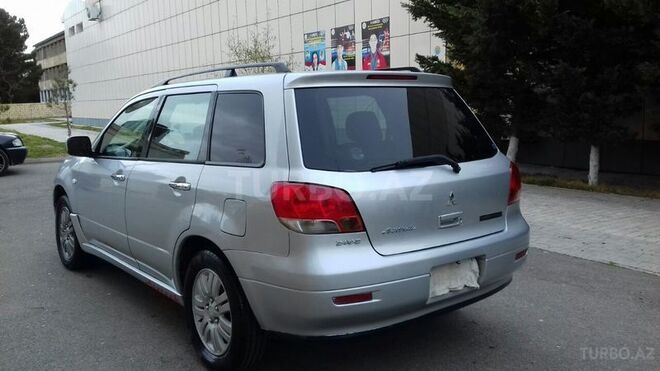 Mitsubishi Airtrek 2003, 205,600 km - 2.4 l - Sumqayıt
