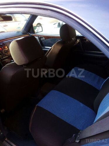 Mercedes E 240 2008, 213,000 km - 2.4 л - Şəmkir