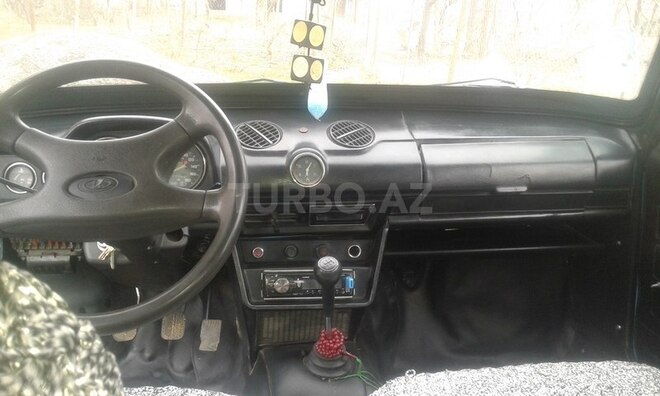 LADA (VAZ) 2106 1985, 280,000 km - 1.3 l - Astara