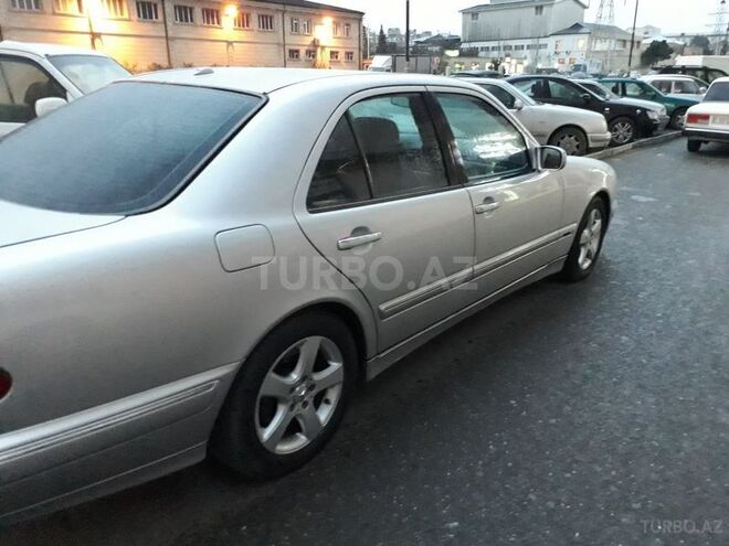 Mercedes E 320 2002, 241,000 km - 3.2 л - Bakı