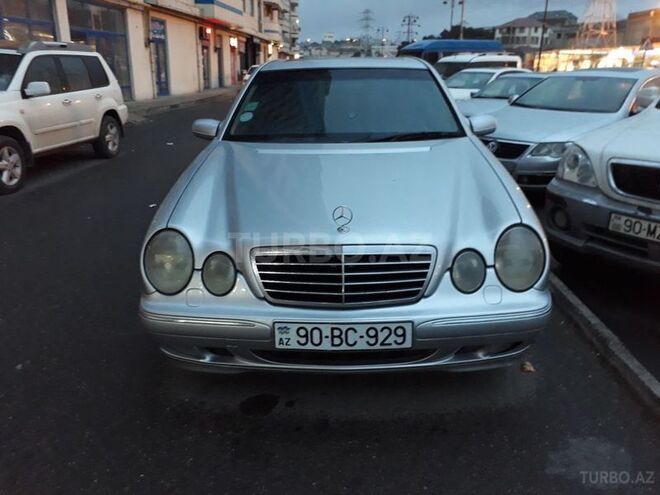Mercedes E 320 2002, 241,000 km - 3.2 л - Bakı