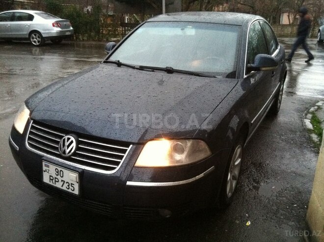 Volkswagen Passat 2003, 290,000 km - 1.8 l - Bakı