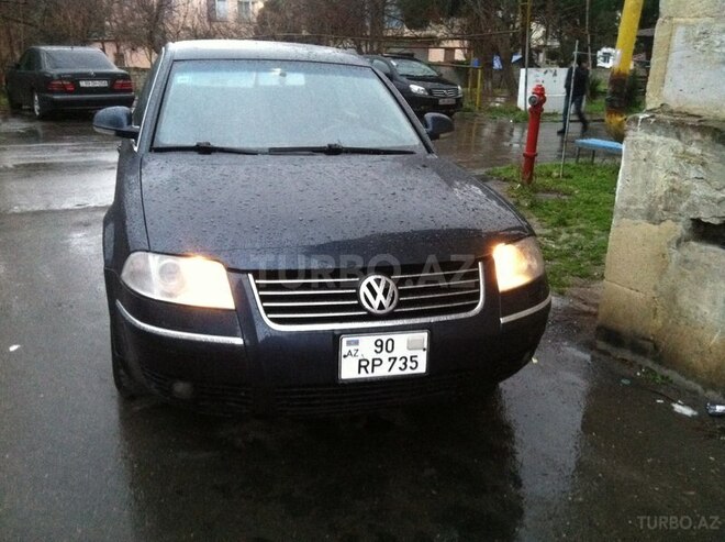 Volkswagen Passat 2003, 290,000 km - 1.8 l - Bakı