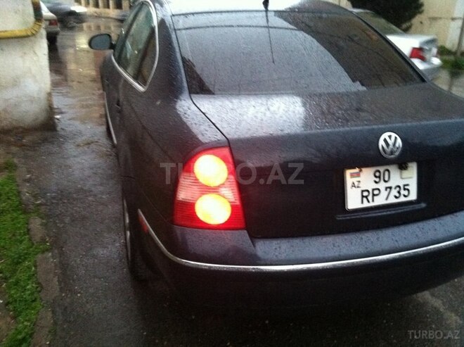 Volkswagen Passat 2003, 290,000 km - 1.8 l - Bakı