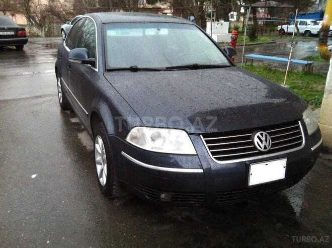 Volkswagen Passat 2003, 290,000 km - 1.8 l - Bakı